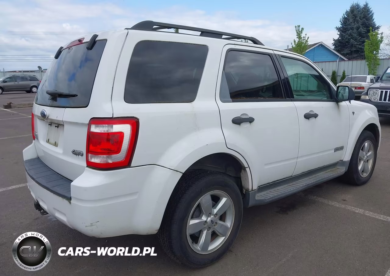 2008 Ford Escape Xlt VIN:1FMCU93158KE83362 - 4
