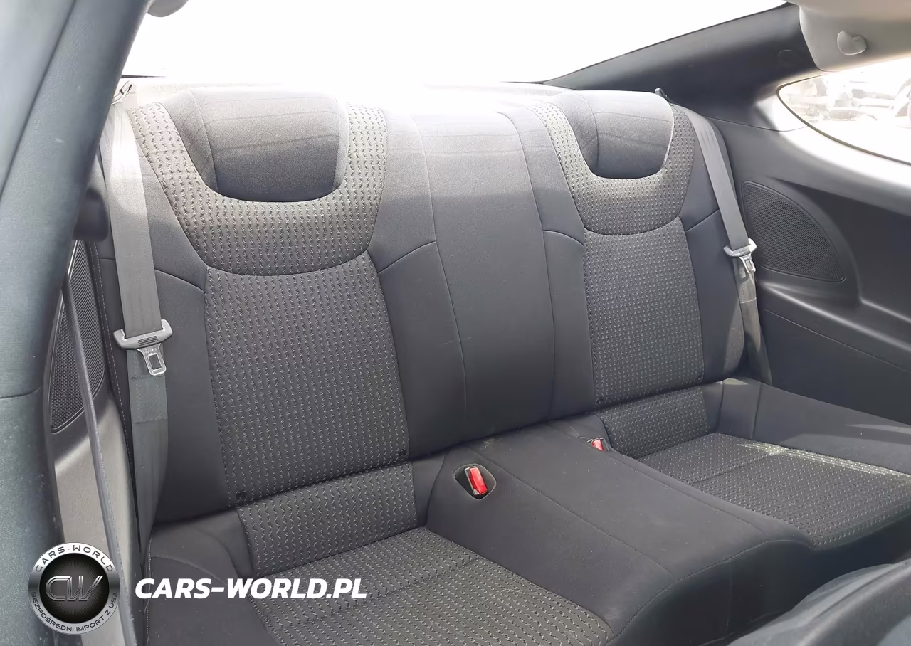 2011 Hyundai Genesis 2.0T Premium VIN:KMHHT6KD8BU065098 - 8