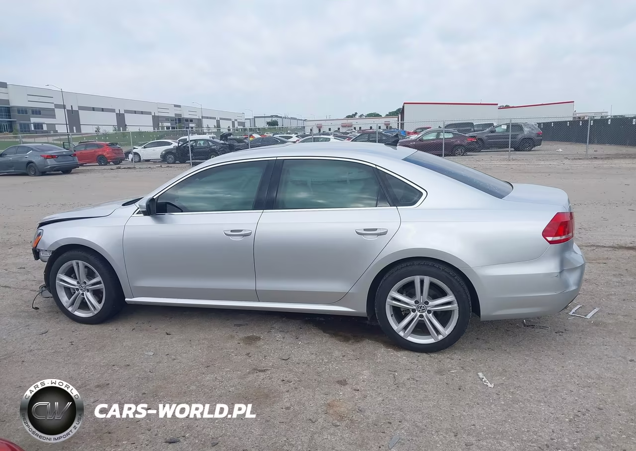 2015 Volkswagen Passat 2.0L Tdi Se VIN:1VWBV7A30FC083414 - 14