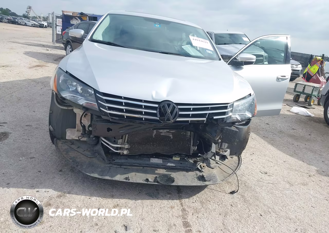 2015 Volkswagen Passat 2.0L Tdi Se VIN:1VWBV7A30FC083414 - 6