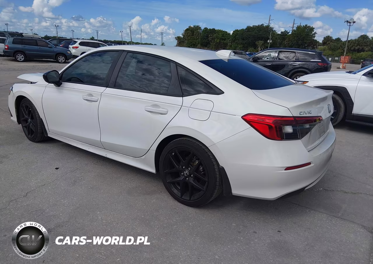 2024 Honda Civic Sport VIN:2HGFE2F5XRH550603 - 3