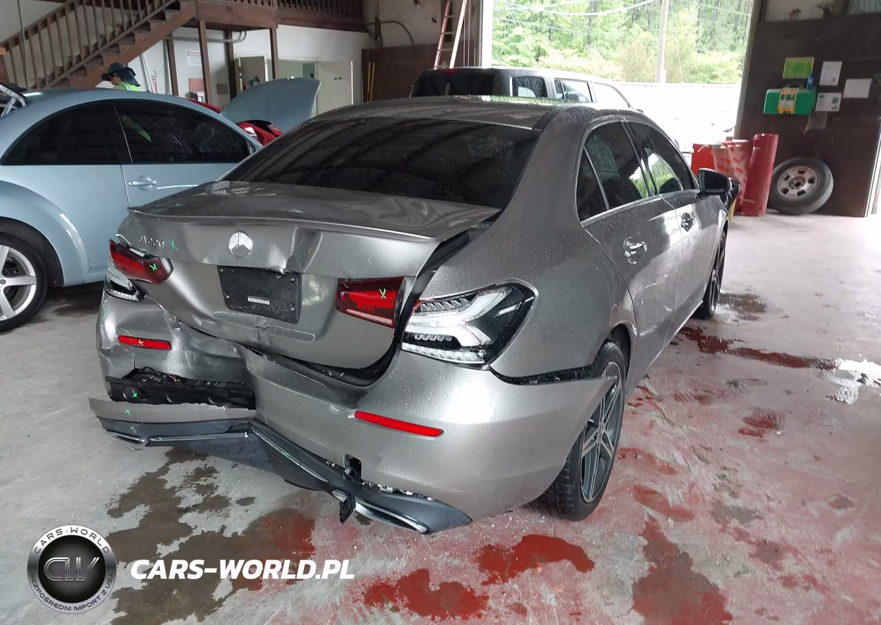 2020 Mercedes-Benz A 220 VIN:W1K3G4EB1LJ202845 - 4
