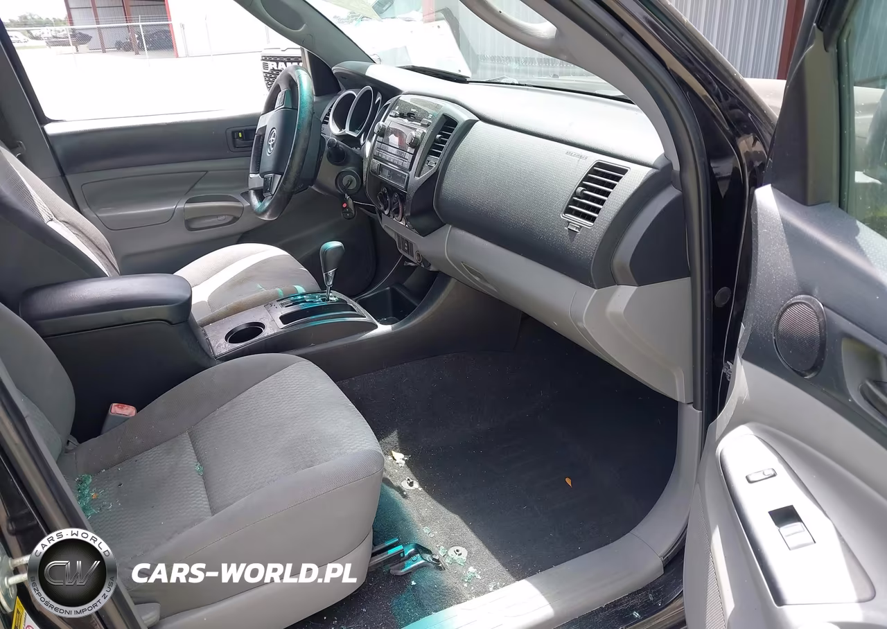 2012 Toyota Tacoma Prerunner VIN:5TFJX4GN6CX012013 - 5