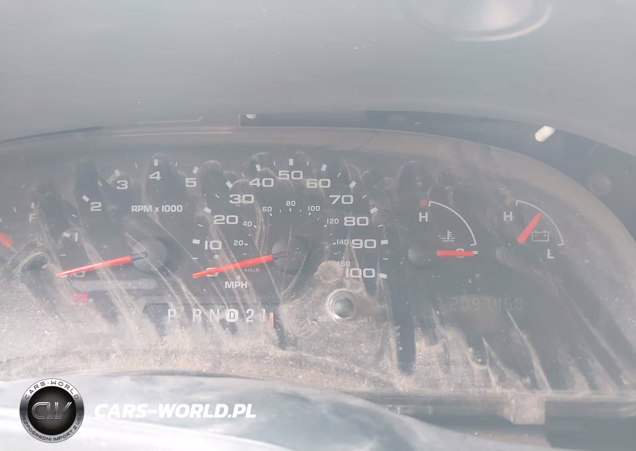 2005 Ford E-350 Super Duty Commercial-Recreational VIN:1FTSE34L35HB40892 - 7