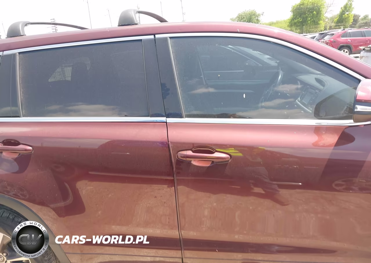 2018 Toyota Highlander Le VIN:5TDZARFH6JS035890 - 13