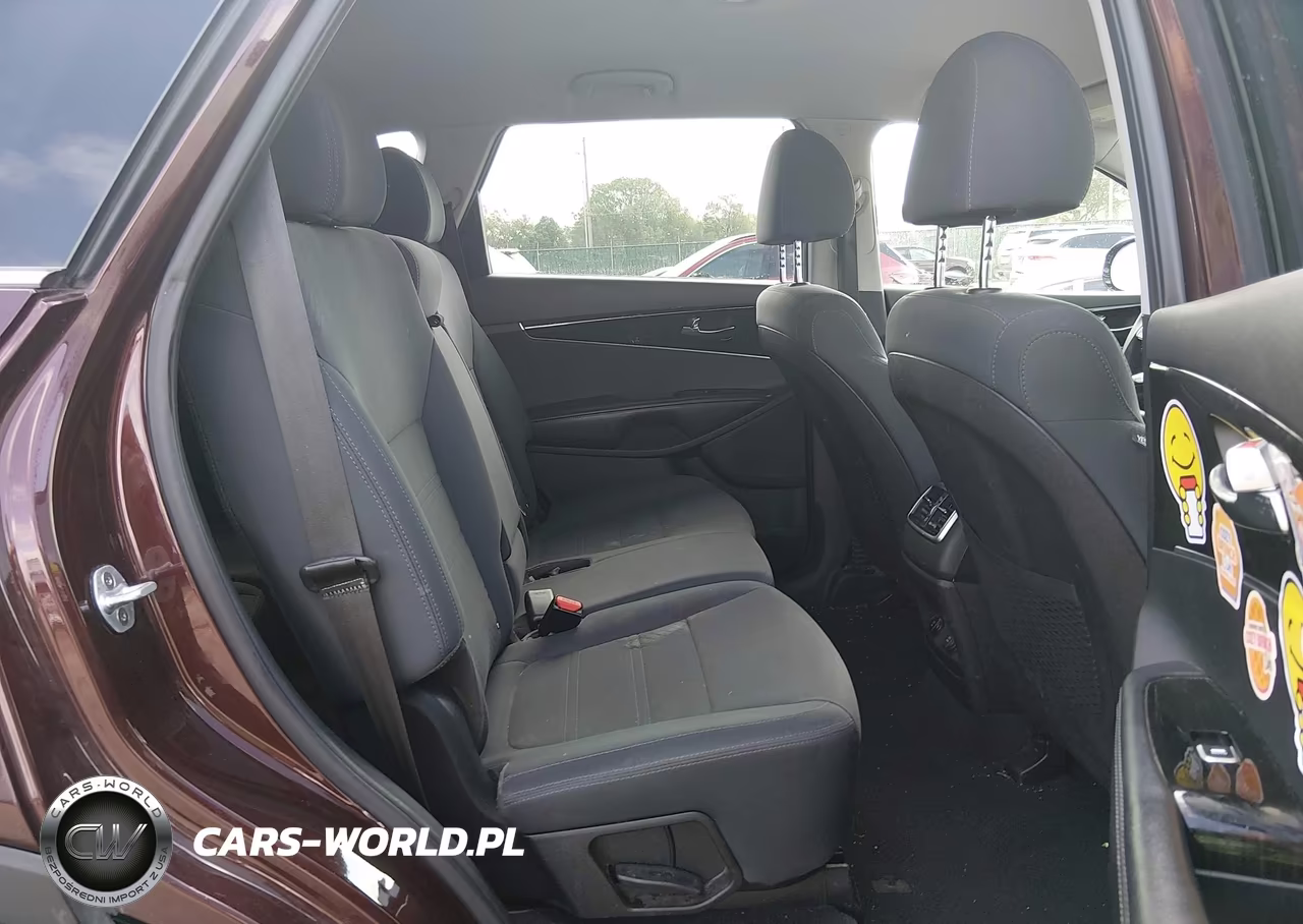 2019 Kia Sorento 2.4L Lx VIN:5XYPG4A35KG510643 - 8