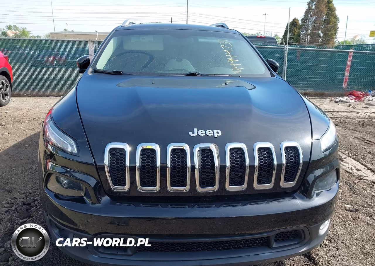 2018 Jeep Cherokee Latitude Plus Fwd VIN:1C4PJLLX8JD606386 - 12