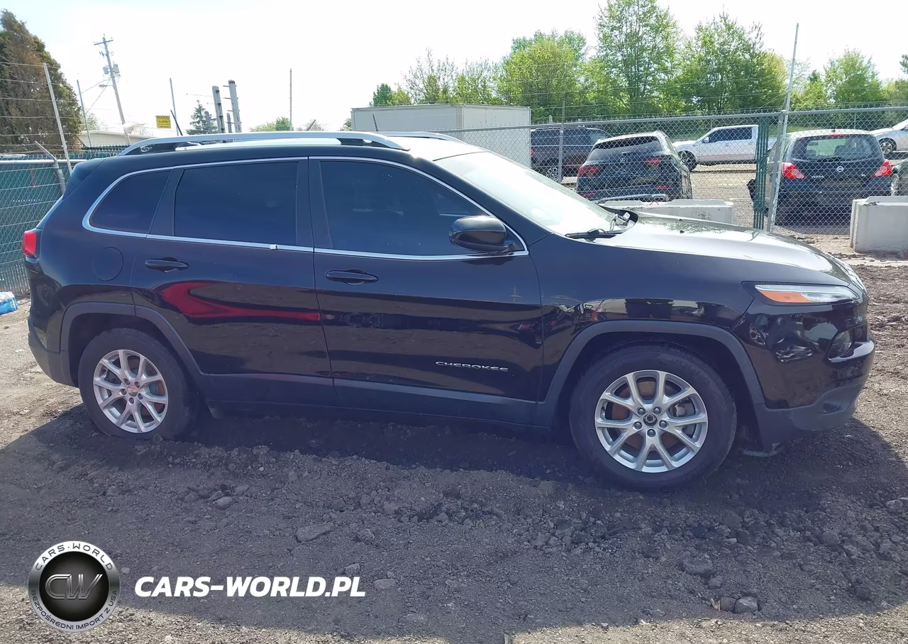 2018 Jeep Cherokee Latitude Plus Fwd VIN:1C4PJLLX8JD606386 - 13