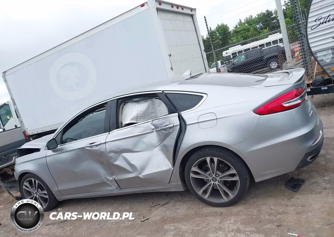 2020 Ford Fusion Titanium VIN:3FA6P0D93LR151620 - 14