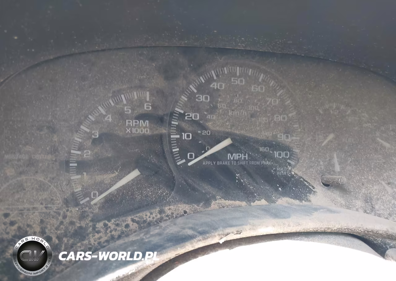 2002 Chevrolet Silverado 1500 VIN:2GCEC19V021121569 - 16