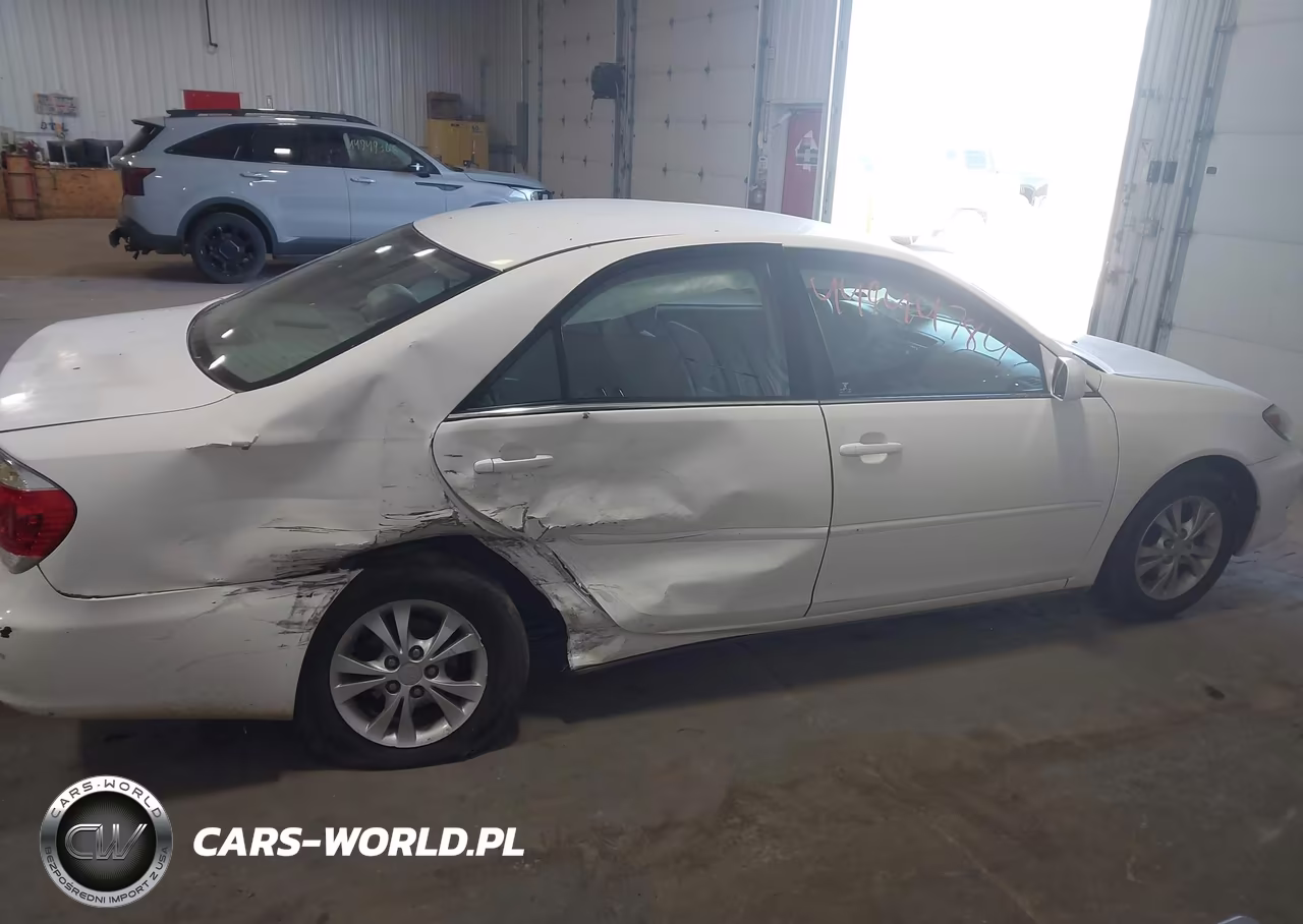 2005 Toyota Camry Le V6 VIN:4T1BF30K85U620231 - 13