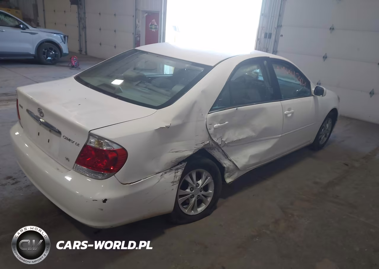 2005 Toyota Camry Le V6 VIN:4T1BF30K85U620231 - 4