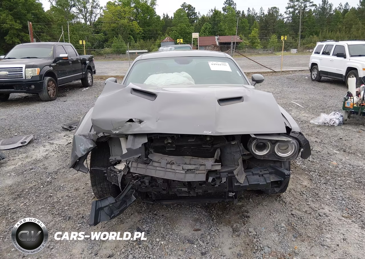 2018 Dodge Challenger Sxt VIN:2C3CDZAG4JH251347 - 13