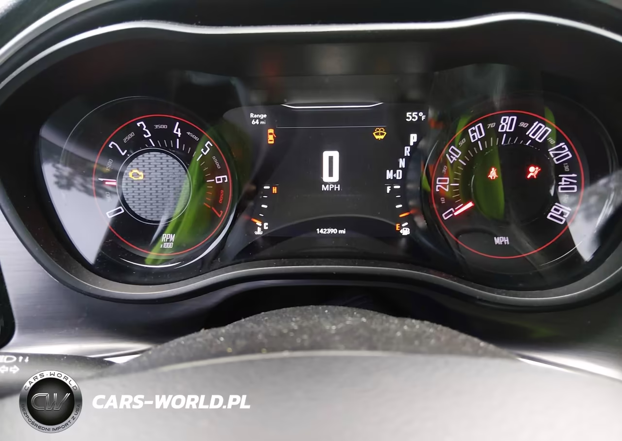 2018 Dodge Challenger Sxt VIN:2C3CDZAG4JH251347 - 7
