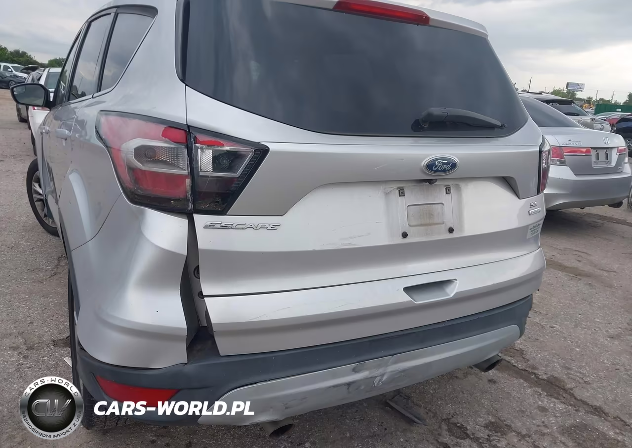 2017 Ford Escape Se VIN:1FMCU0GD8HUD10049 - 15