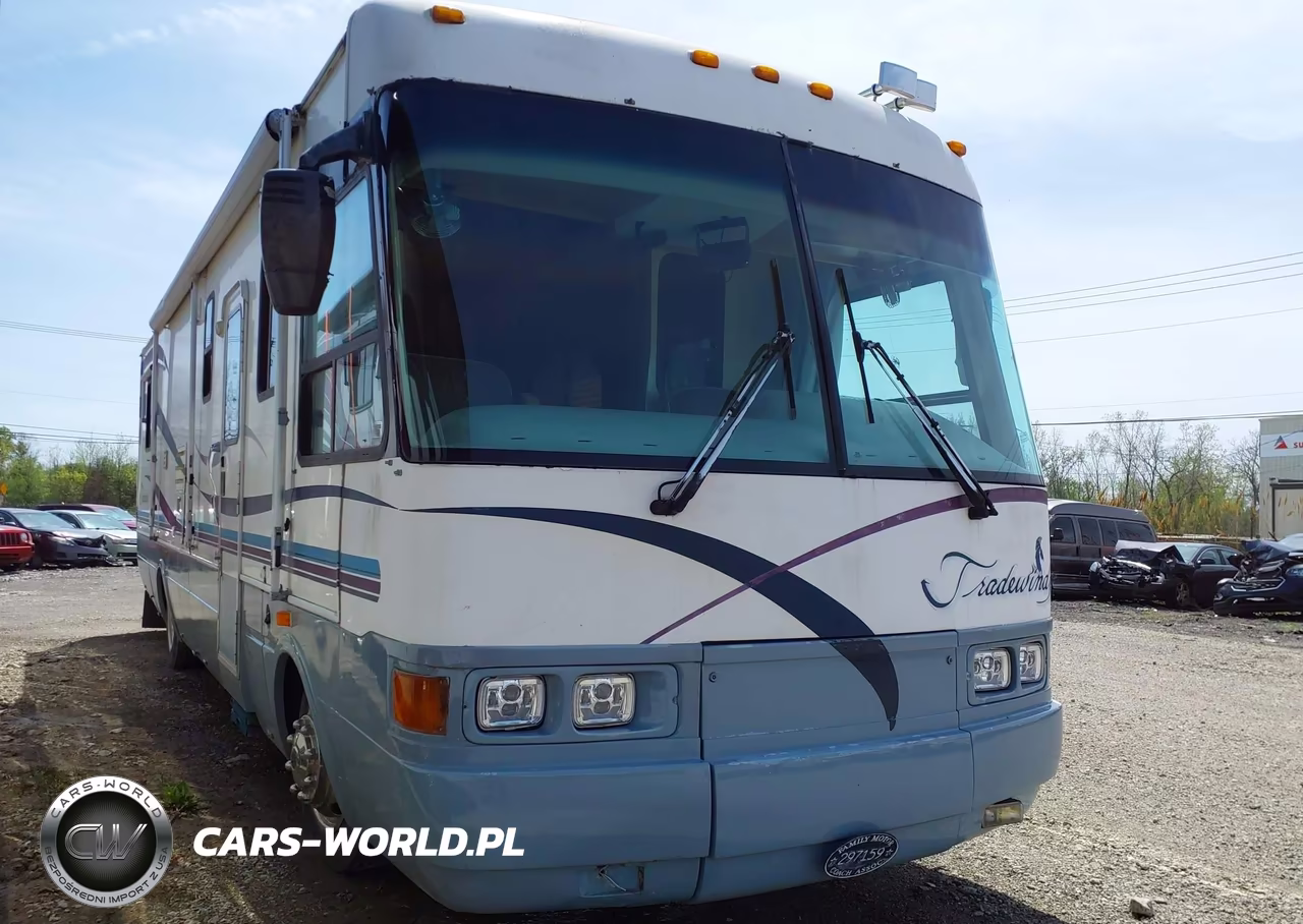 1998 Freightliner Chassis X Line Motor Home