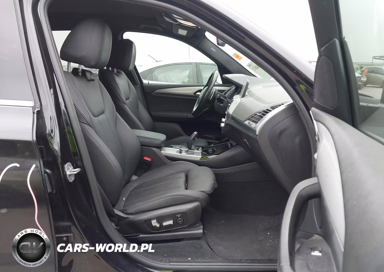 2019 BMW X3 xDrive30I VIN:5UXTR9C55KLR04988 - 5