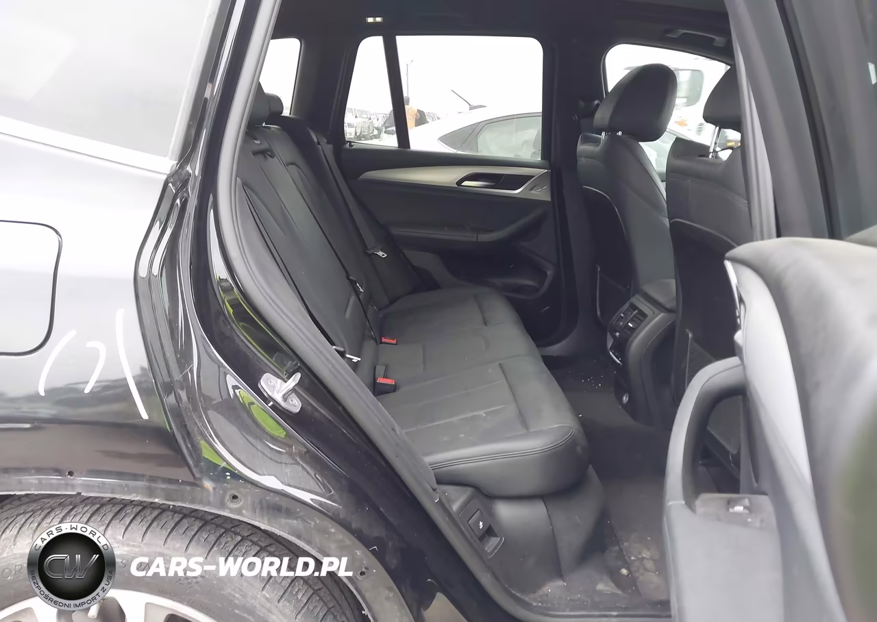 2019 BMW X3 xDrive30I VIN:5UXTR9C55KLR04988 - 8