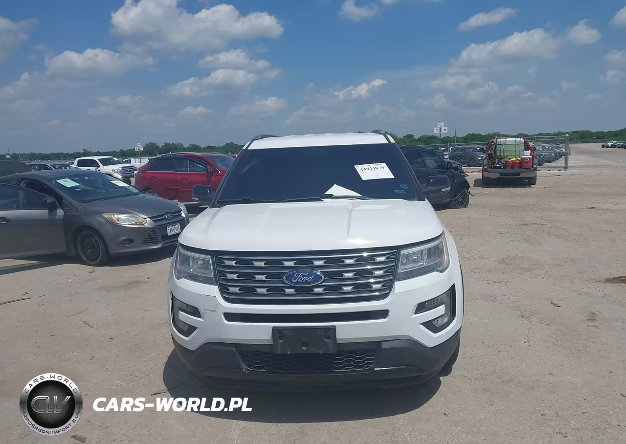 2017 Ford Explorer Xlt VIN:1FM5K7D84HGD16850 - 12