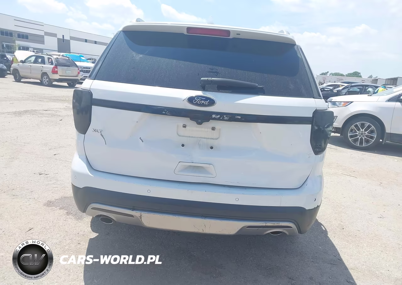 2017 Ford Explorer Xlt VIN:1FM5K7D84HGD16850 - 6