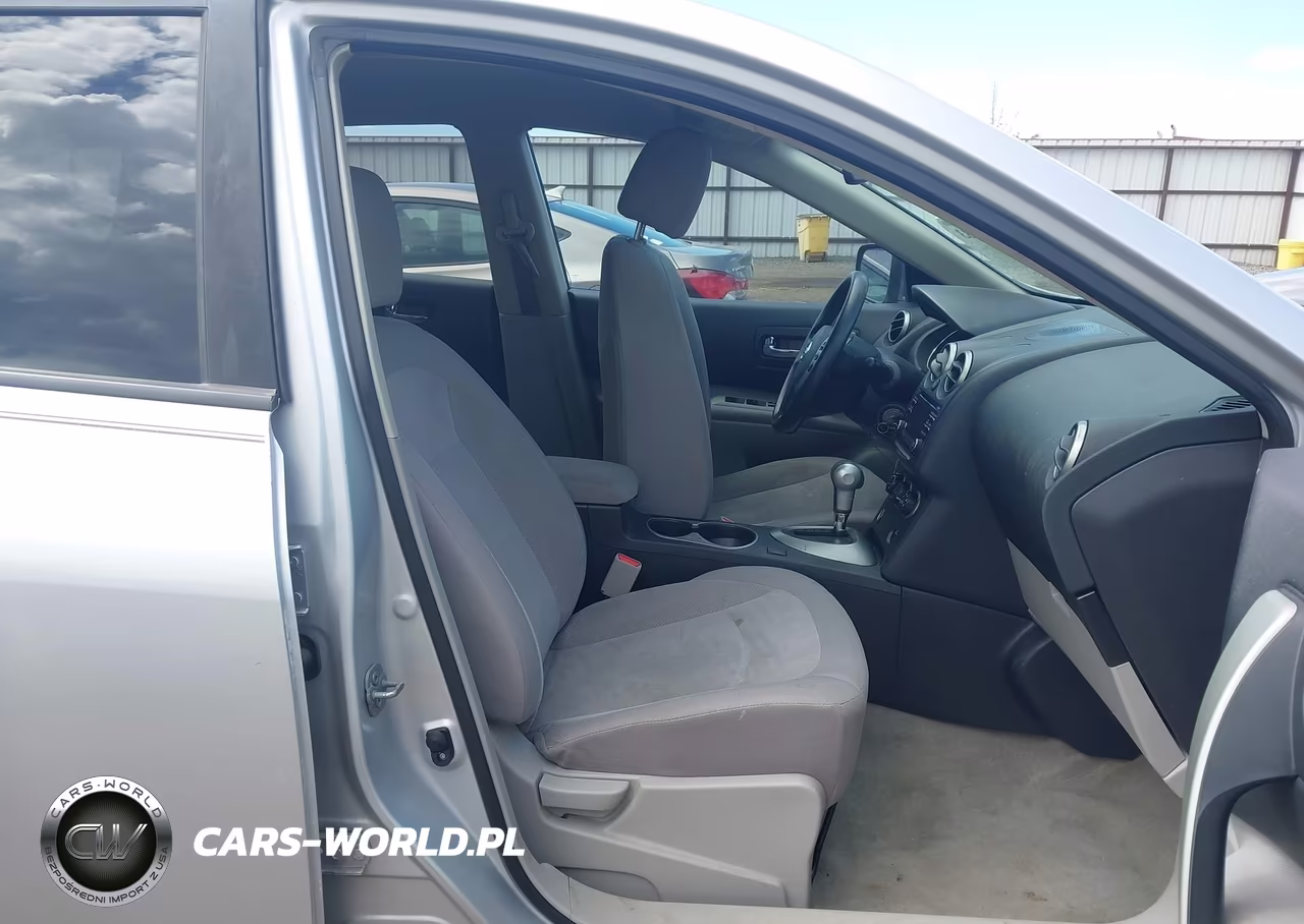 2013 Nissan Rogue S VIN:JN8AS5MV0DW625037 - 5