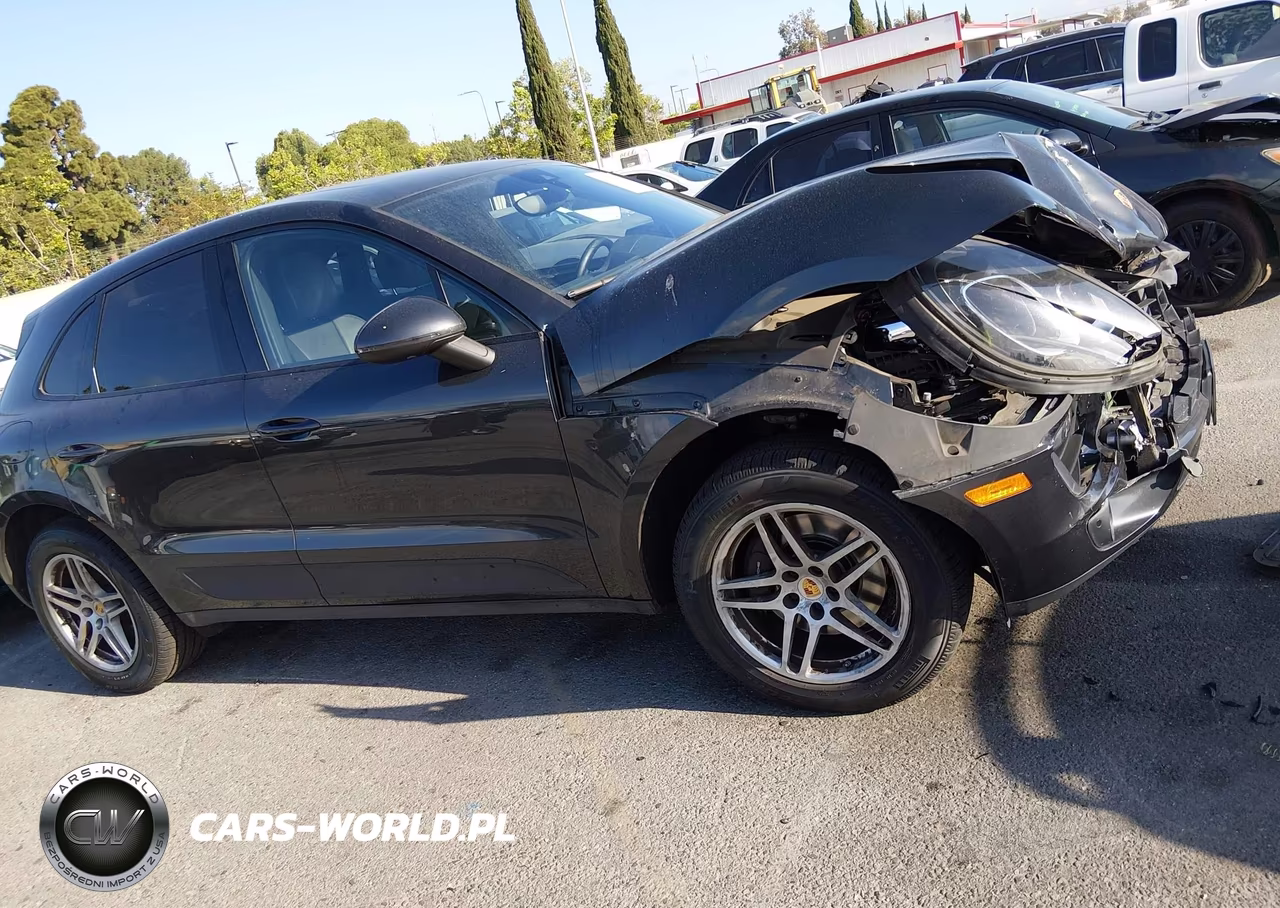 2017 Porsche Macan VIN:WP1AA2A58HLB80005 - 13