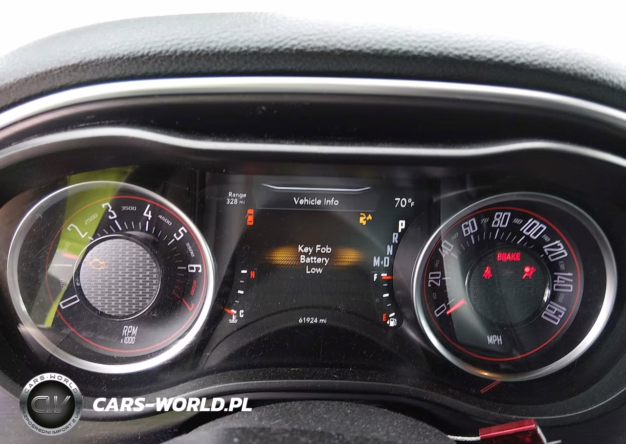 2018 Dodge Challenger Sxt VIN:2C3CDZAG3JH246351 - 7
