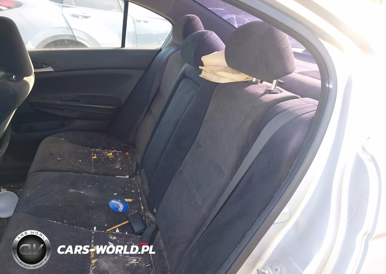 2008 Honda Accord 2.4 Lx VIN:JHMCP26338C025988 - 8