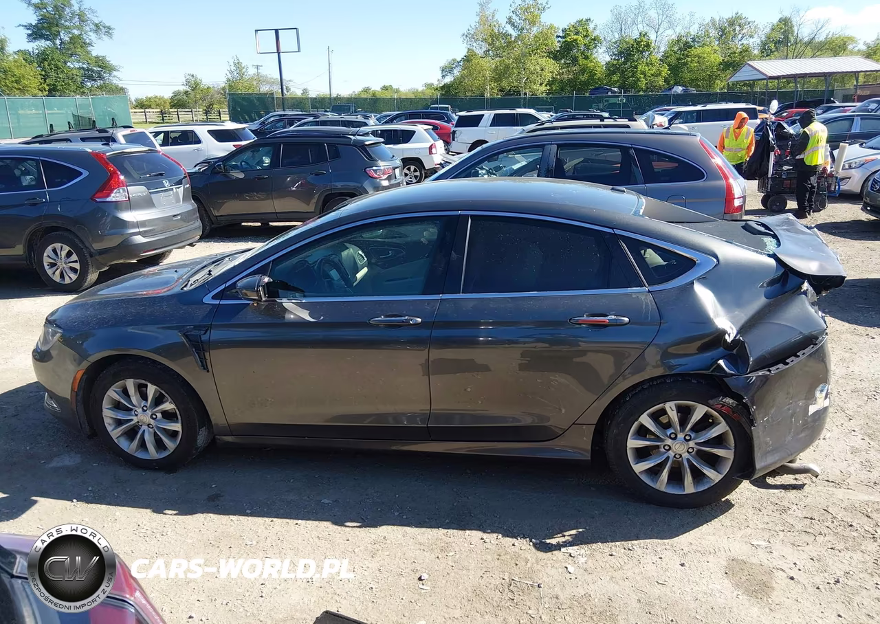 2015 Chrysler 200 C VIN:1C3CCCCB1FN576490 - 15