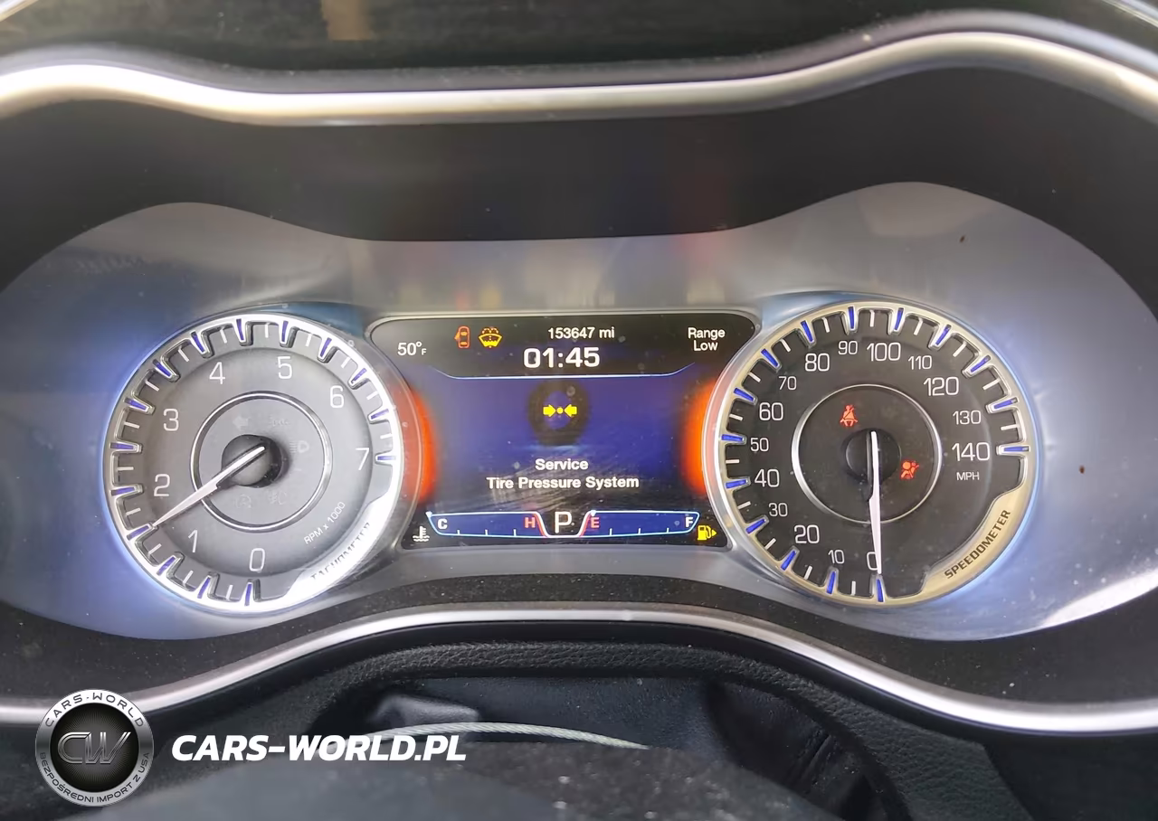 2015 Chrysler 200 C VIN:1C3CCCCB1FN576490 - 7
