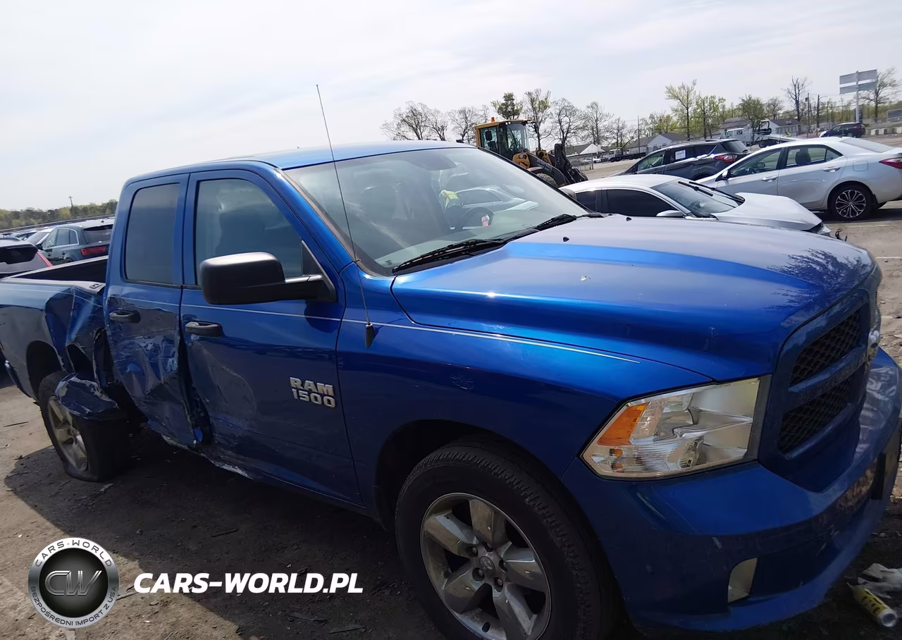 2018 Ram 1500 Express 4X4 6'4 Box – zdjęcie 1 z 16
