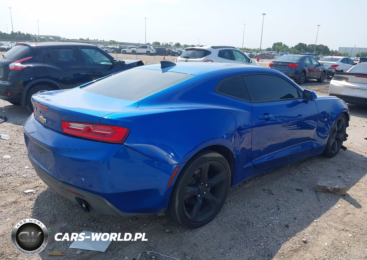 2018 Chevrolet Camaro 1Lt VIN:1G1FB1RS9J0186243 - 4