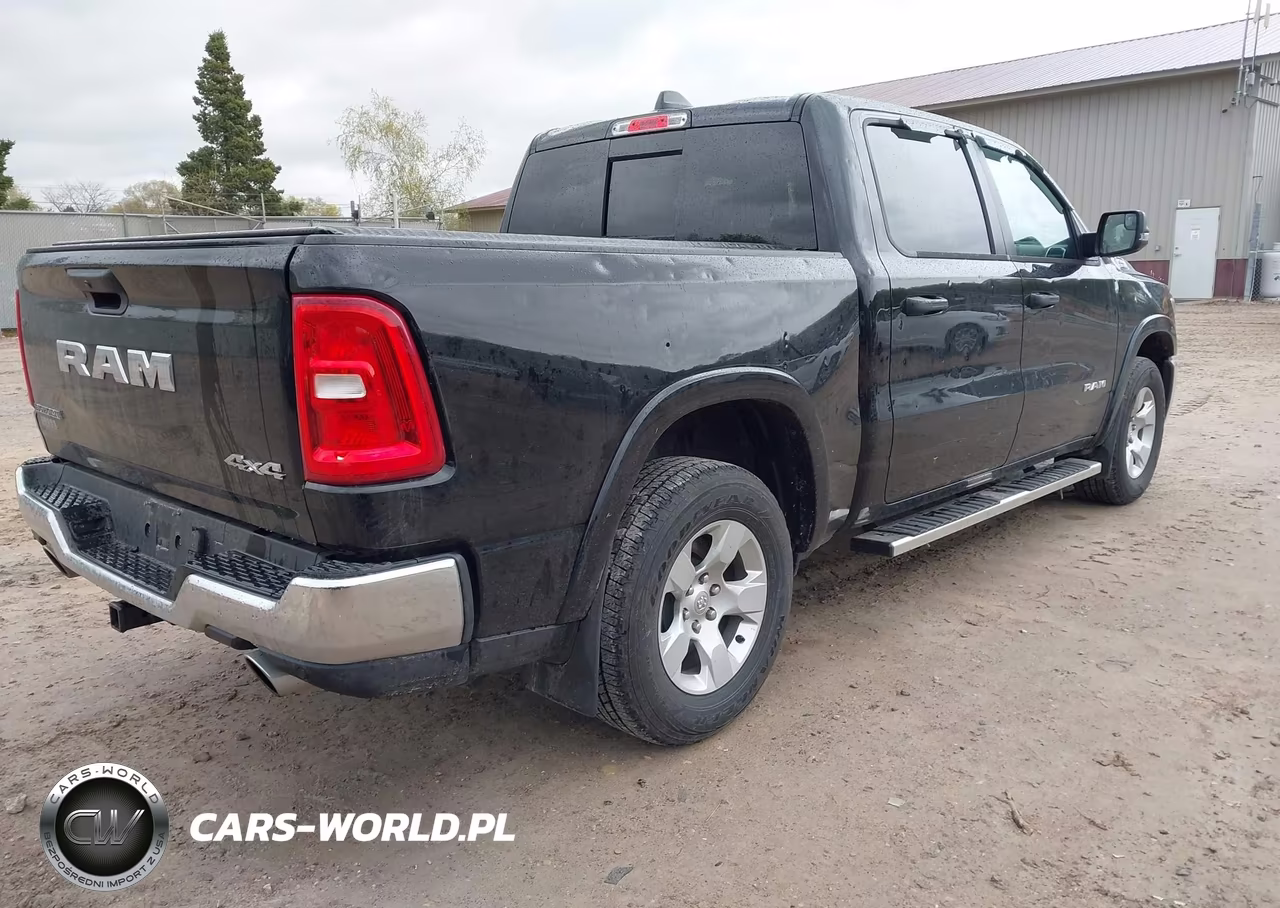 2025 Ram 1500 VIN:1C6SRFFP5SN646766 - 4