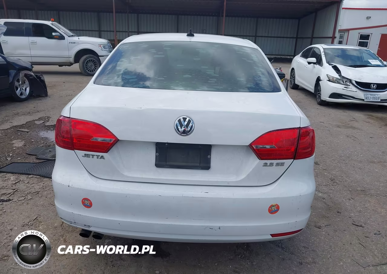 2011 Volkswagen Jetta 2.5L Se VIN:3VWDX7AJ2BM340275 - 17
