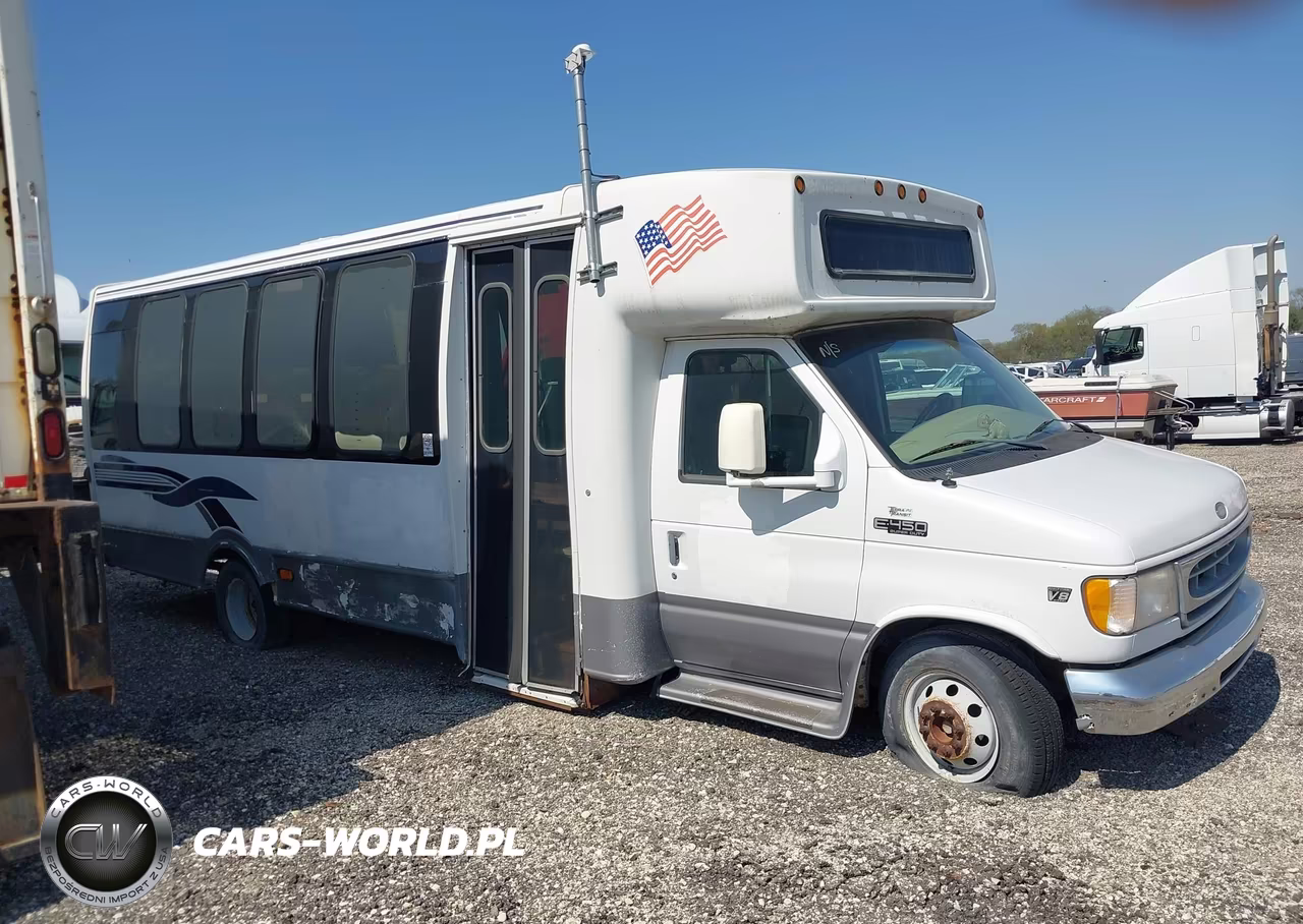 2000 Ford E-450 Cutaway Standard VIN:1FDXE45F8YHA30540 - 13