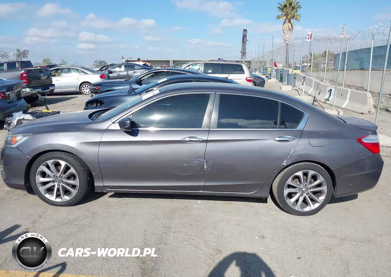 2014 Honda Accord Sport VIN:1HGCR2F51EA129143 - 14