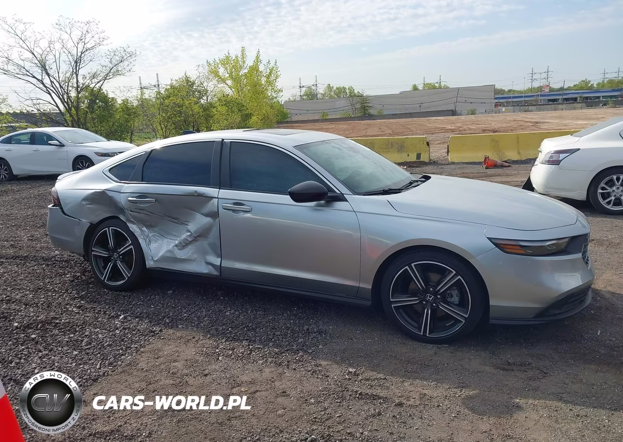 2025 Honda Accord Hybrid Sport VIN:1HGCY2F53SA055528 - 13