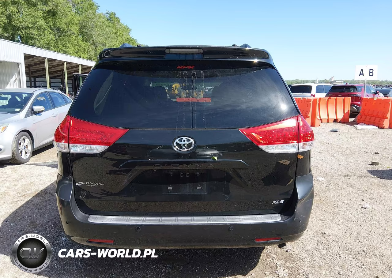 2011 Toyota Sienna Xle V6 VIN:5TDYK3DC9BS099999 - 17