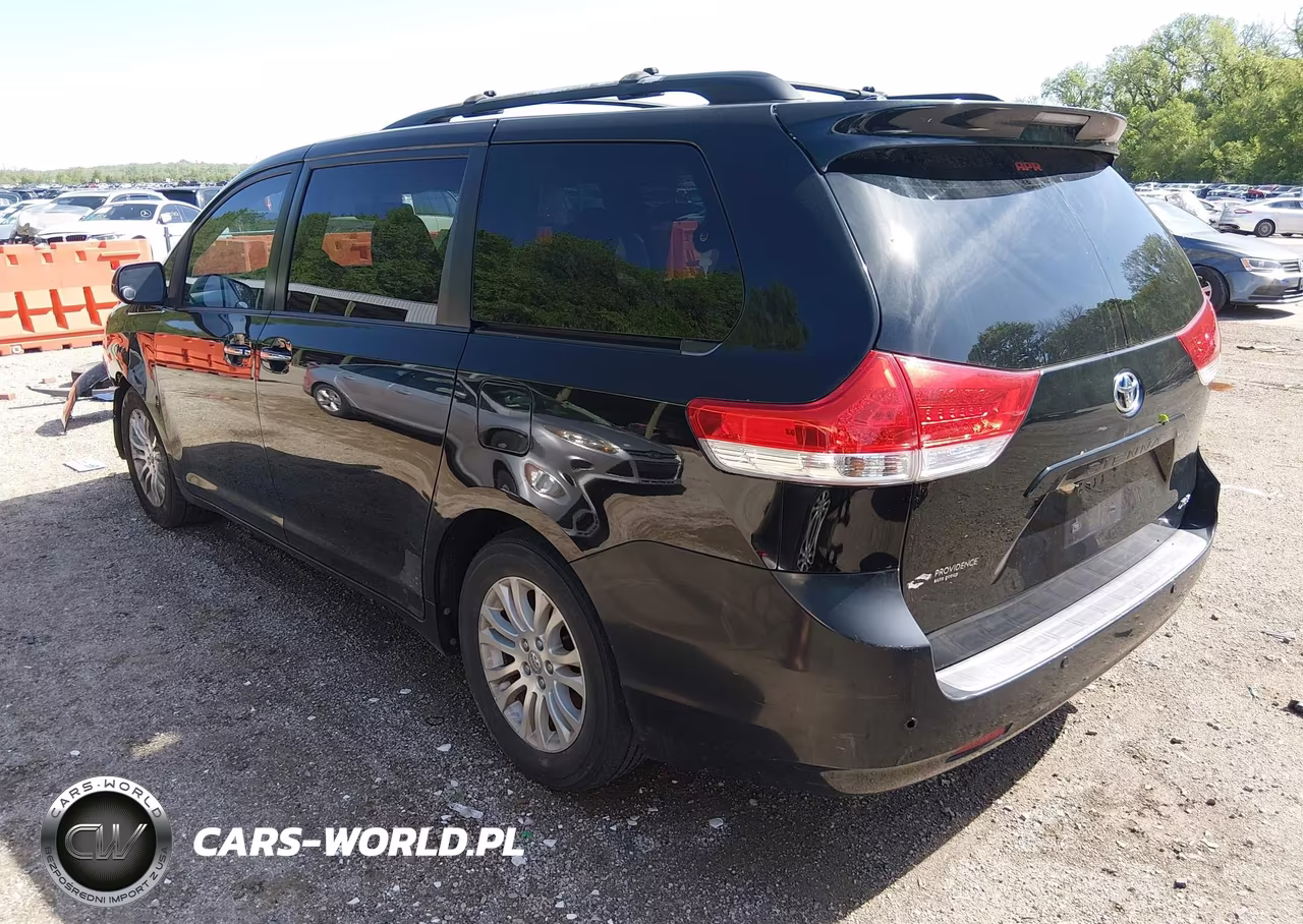 2011 Toyota Sienna Xle V6 VIN:5TDYK3DC9BS099999 - 3