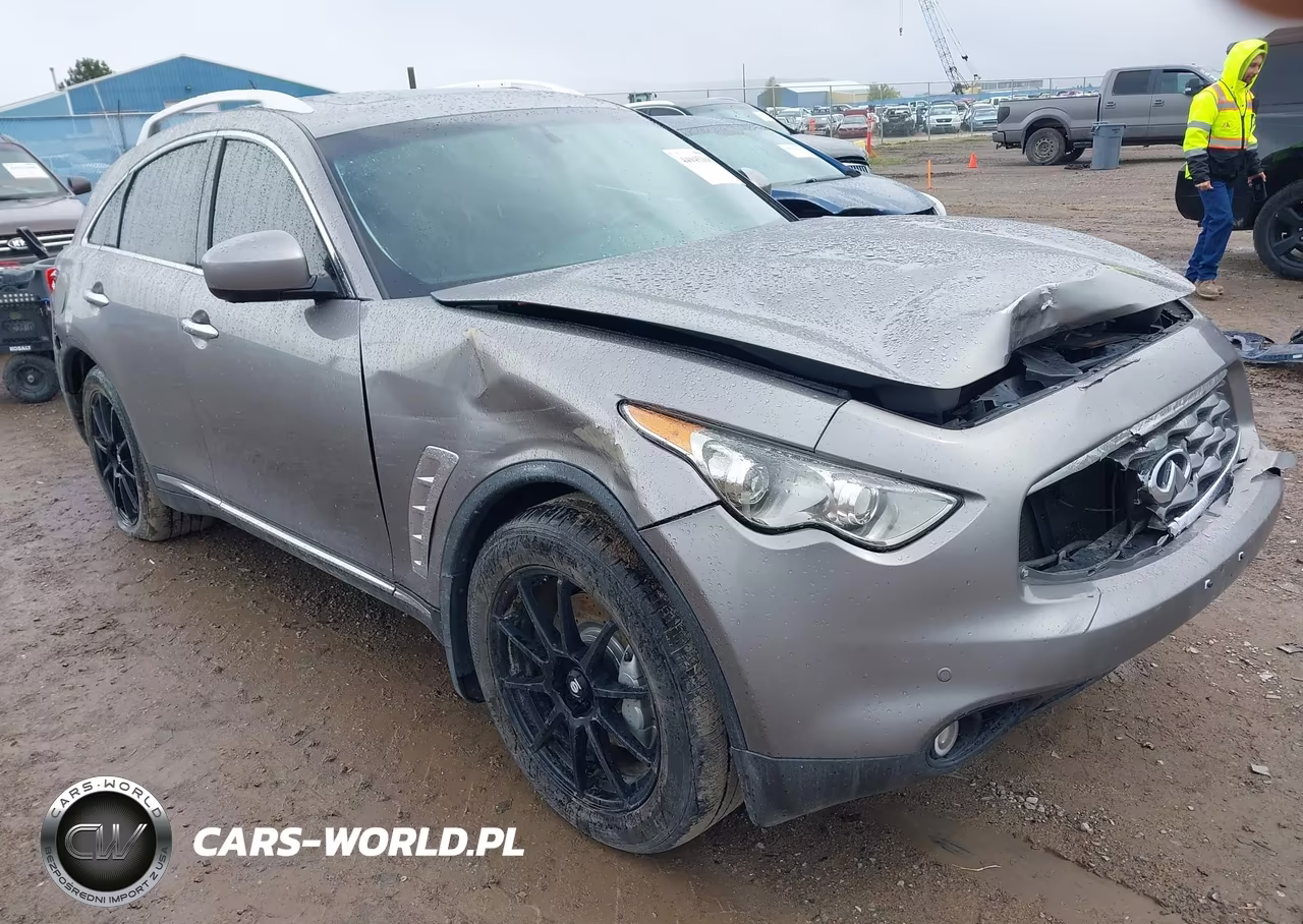2010 Infiniti Fx50