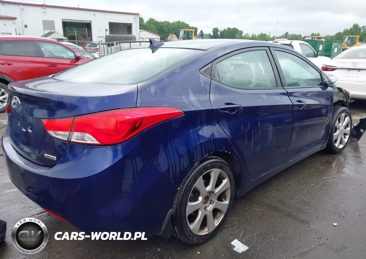 2013 Hyundai Elantra Limited VIN:5NPDH4AE6DH299935 - 4
