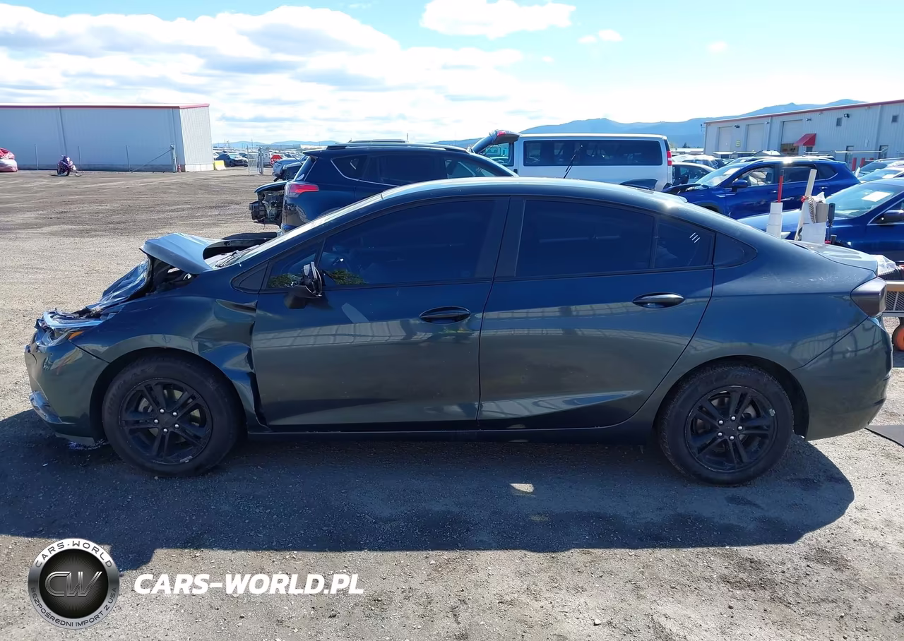 2018 Chevrolet Cruze Lt Auto VIN:1G1BE5SM8J7216199 - 13