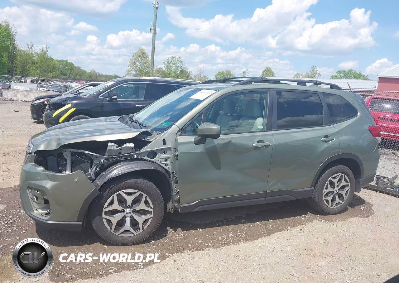 2019 Subaru Forester Premium VIN:JF2SKAGC3KH539145 - 15
