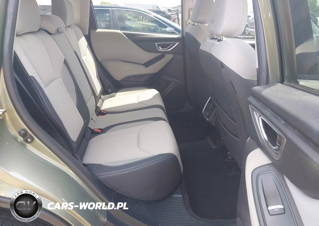 2019 Subaru Forester Premium VIN:JF2SKAGC3KH539145 - 8