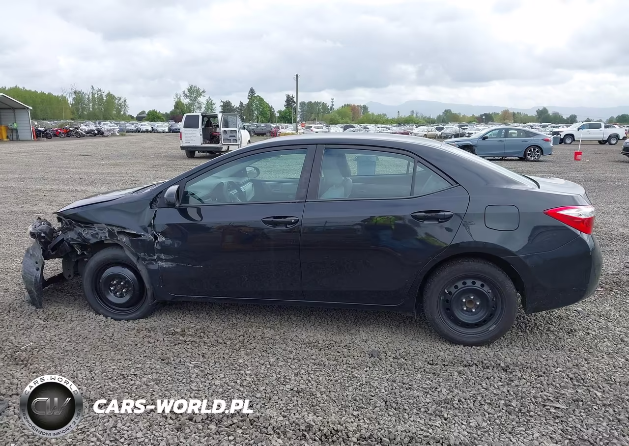 2016 Toyota Corolla Le VIN:2T1BURHE2GC625808 - 15