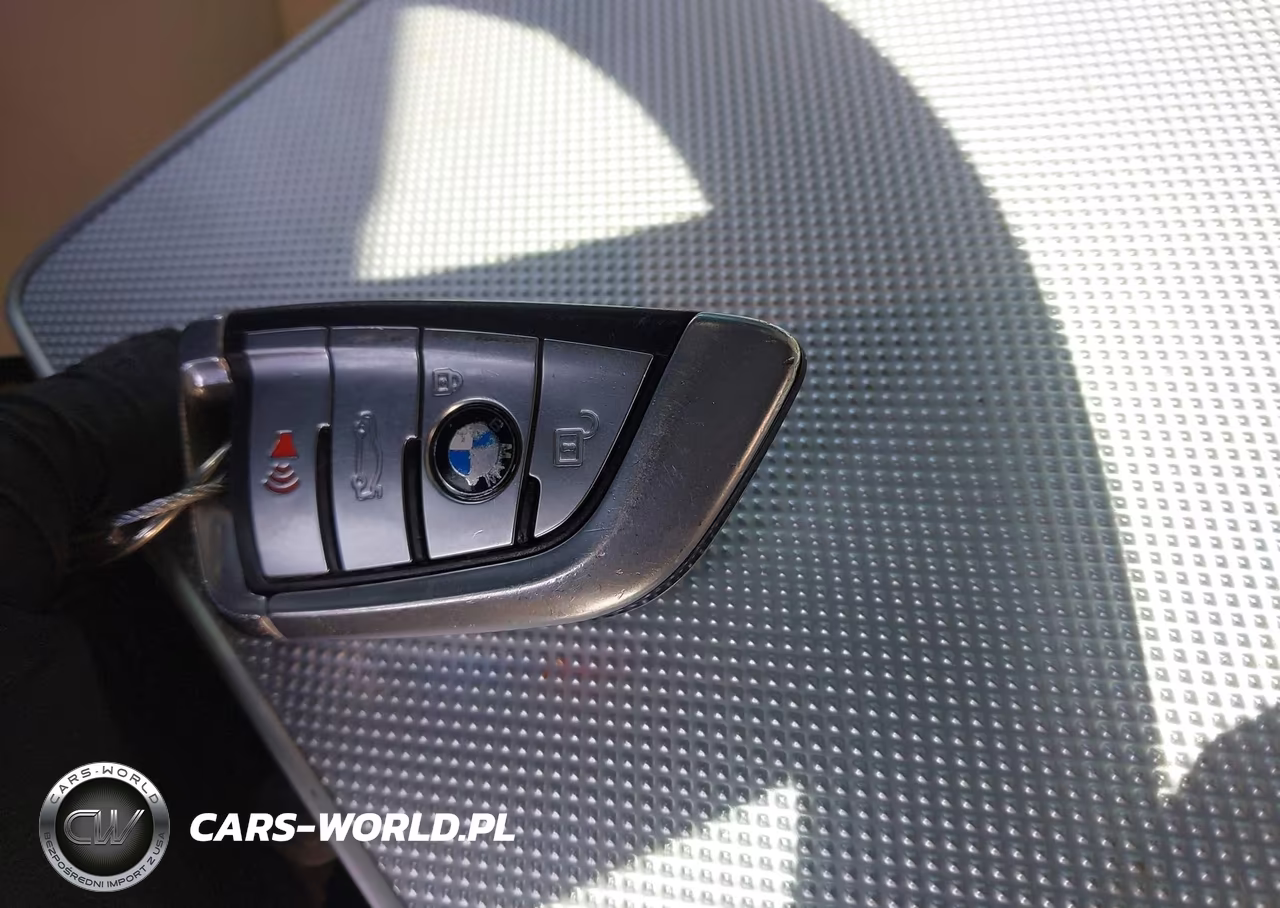 2018 BMW M550I xDrive VIN:WBAJB9C50JB049583 - 11