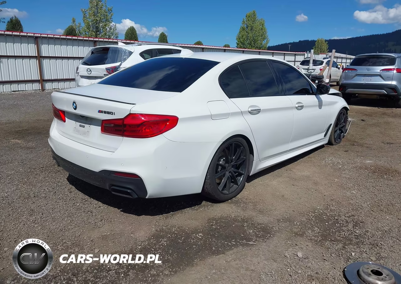 2018 BMW M550I xDrive VIN:WBAJB9C50JB049583 - 4