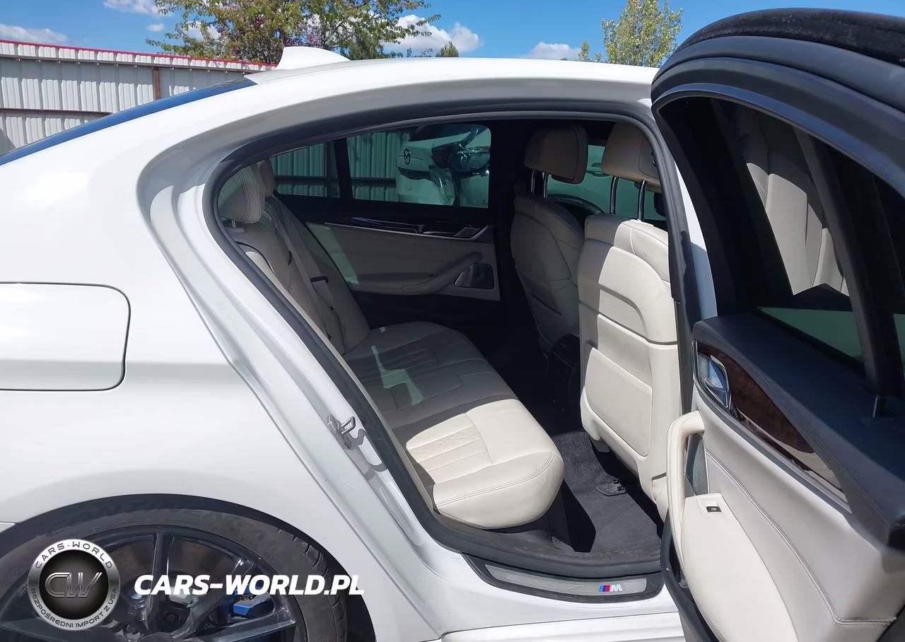 2018 BMW M550I xDrive VIN:WBAJB9C50JB049583 - 8