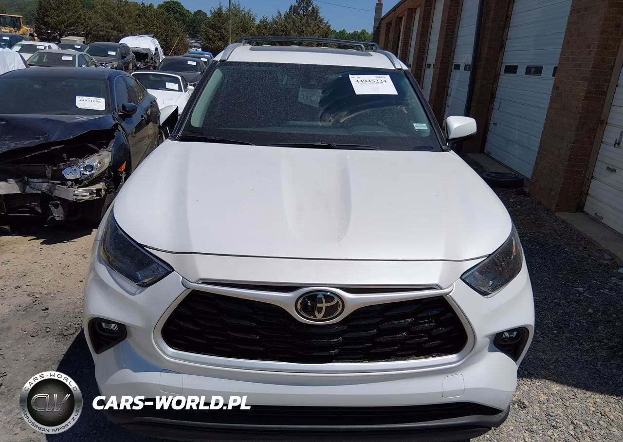 2026 Toyota Highlander Hybrid Xle VIN:5TDKBRCH3TS702145 - 12