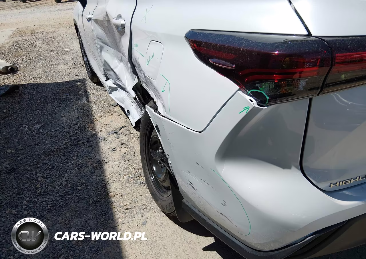 2026 Toyota Highlander Hybrid Xle VIN:5TDKBRCH3TS702145 - 18
